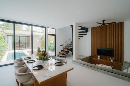 Modern-Luxury 3BR Villa Canggu w/ Pool & Rooftop