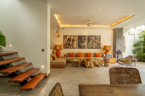 Luxe 4BR Berawa Garden Pool Villa | 6mins to Beach