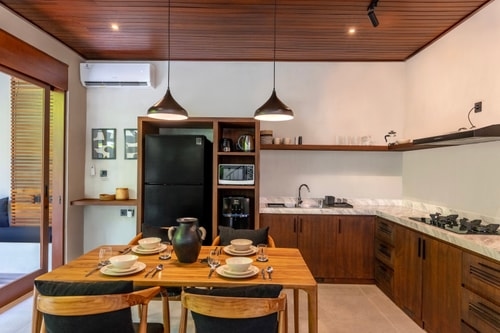 2BR Luxury Central canggu | Pool, Near Echo Beach