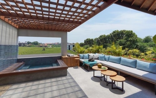 Vinaka: Stylish 5BR Designer Canggu Villa w/ Pool