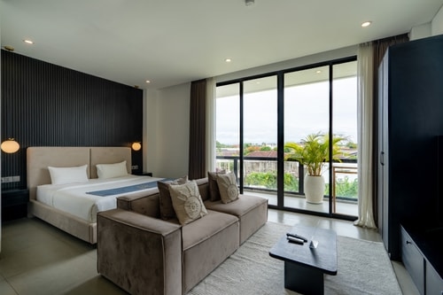 1BR Canggu Coastal Suite | Yoga, Pool & Co-working