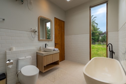 Modern 2BR Ubud Open Living Villa | Pool & Bathtub