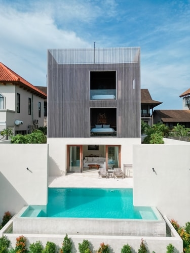 Sophisticated 2BR Canggu | Pool, Near Echo Beach