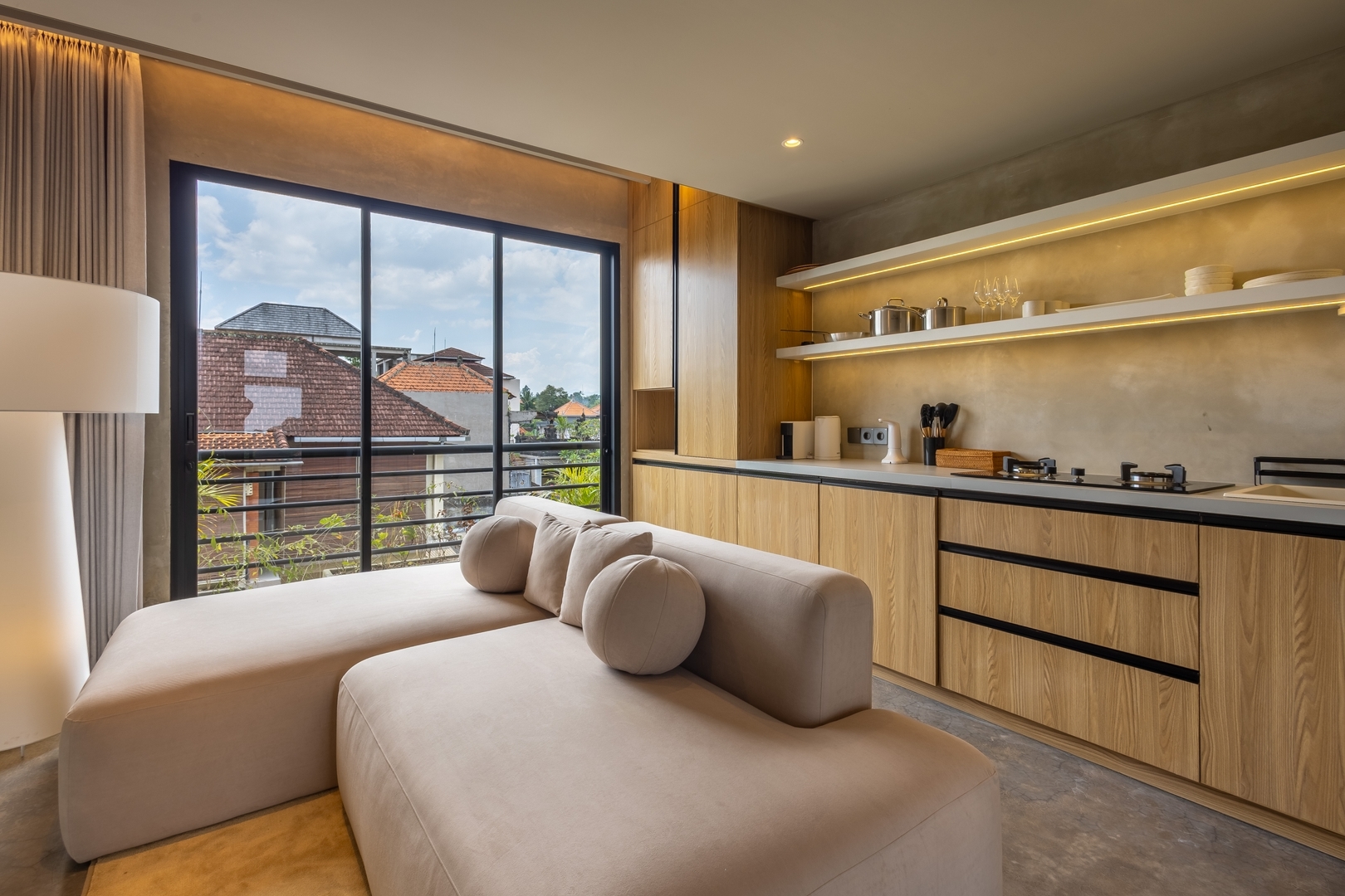 Designer 1BR Ubud Loft | Pool & Shared Rooftop