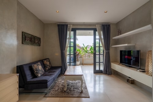 Seminyak 1BR Apart| Sleek Design & Prime Location