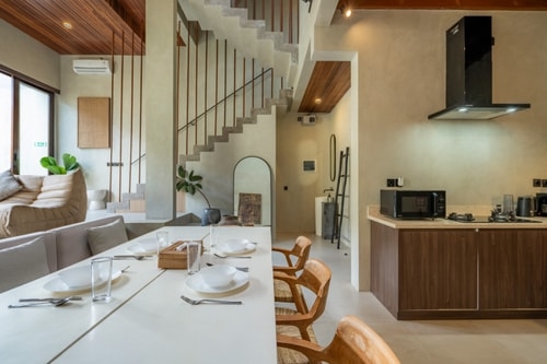 Canggu 2BR Villa | Bathtub & Pool, 5mins to Beach