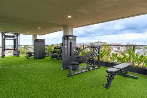 1BR Canggu Bliss | Pool & Ocean Rooftop Gym