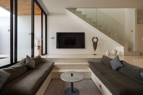 1BR Near Pererenan Beach Apart with Designer Pool