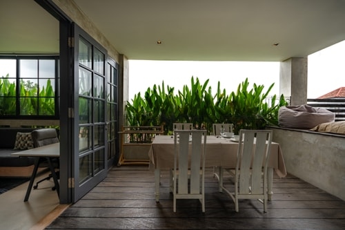 Luxury 2BR Seminyak Villa | Pool Access, Prime Loc