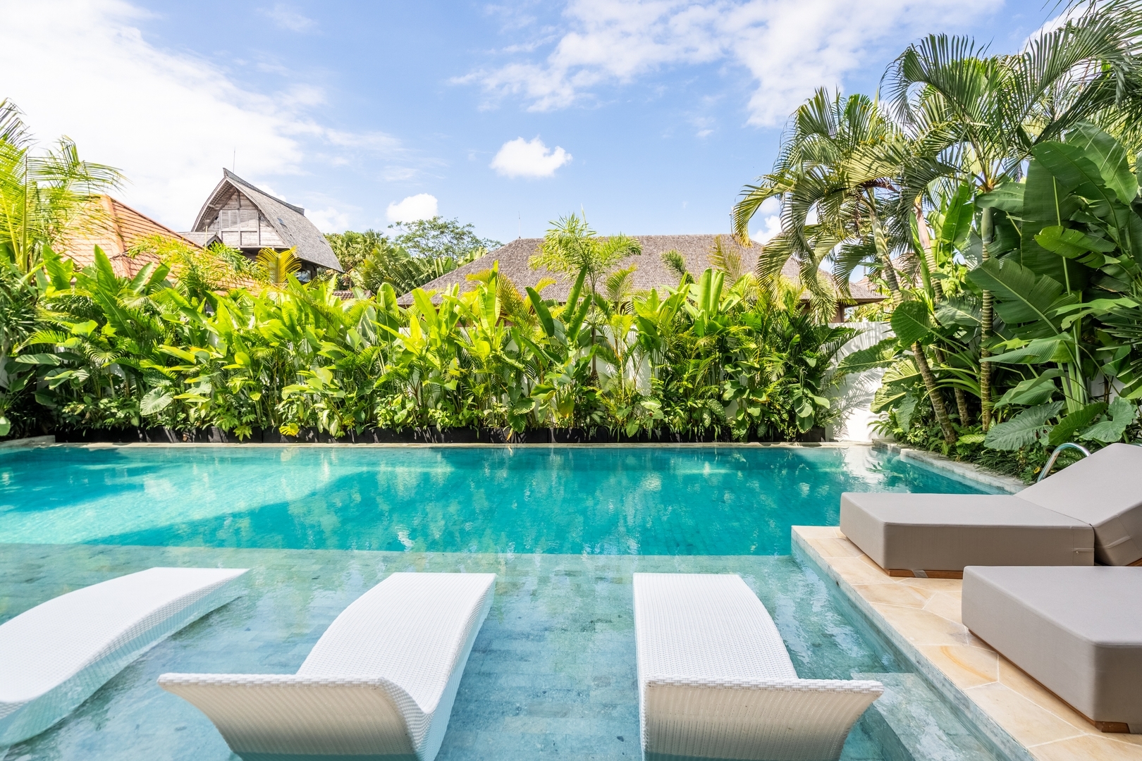 Canggu 1BR Studio | Pool, Rooftop Gym & Sauna