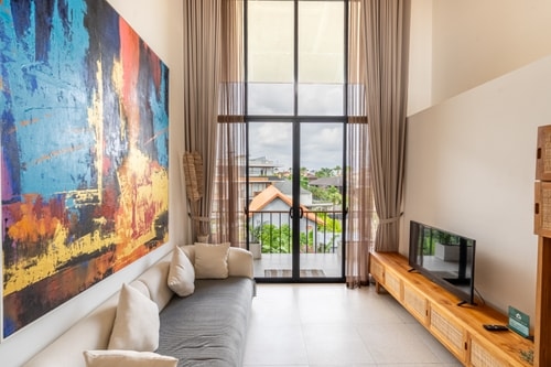 Luxe 1BR Canggu Pool Loft | Walk to Nelayan Beach