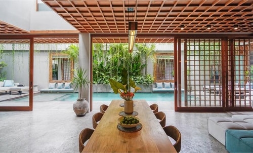 Vinaka: Stylish 5BR Designer Canggu Villa w/ Pool
