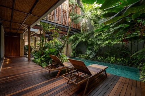 Luxury 5BR Canggu | Tranquil Pool & Rooftop