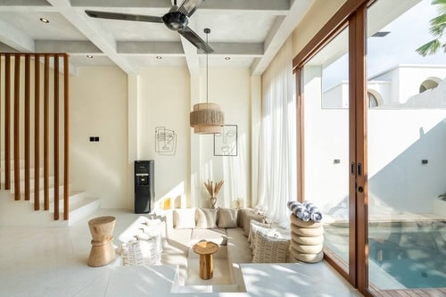 1BR Canggu Haven Villa: Romantic Pool & Bathtub