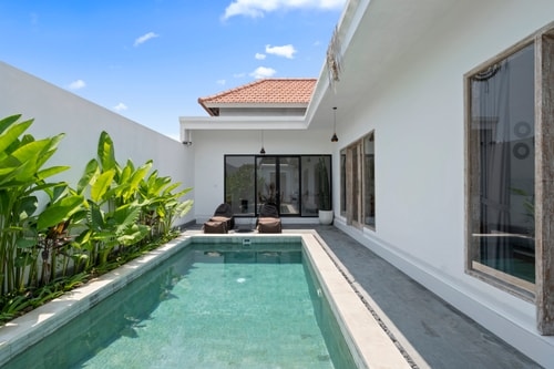 2BR Sleek Umalas Villa | Pool, Near Trendy Cafés