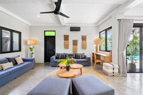 5BR Luxury Enclosed Villa with Pool & Rooftop