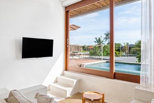 1BR Sunken Apartment | Sunset Deck & Private Pool