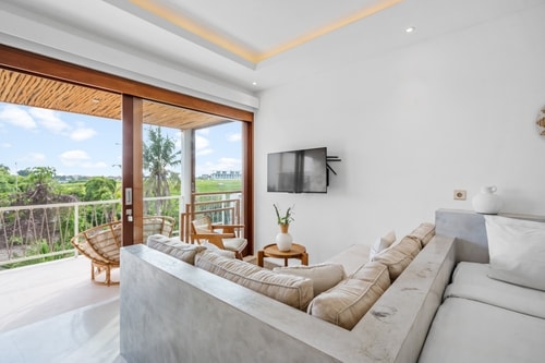 Refined 1BR Canggu | Aesthetic Sunset Balcony