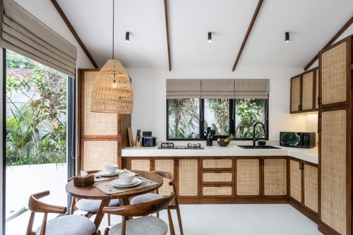 Designer 2BR Ubud Vila - Gazebo, Poolside & Garden