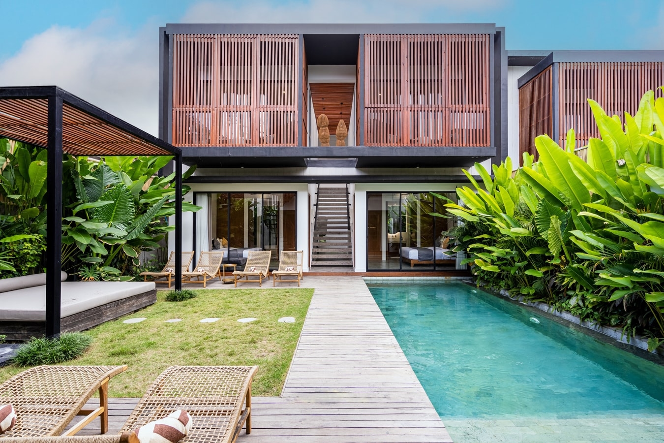 4BR Sky Lounge Canggu | Pool, Near Beach & Cafés