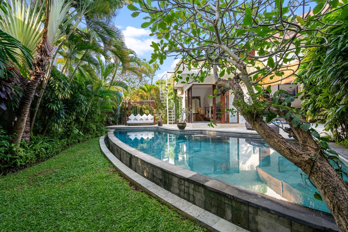 2BR Open Living Sanctuary Canggu - Tranquil Living