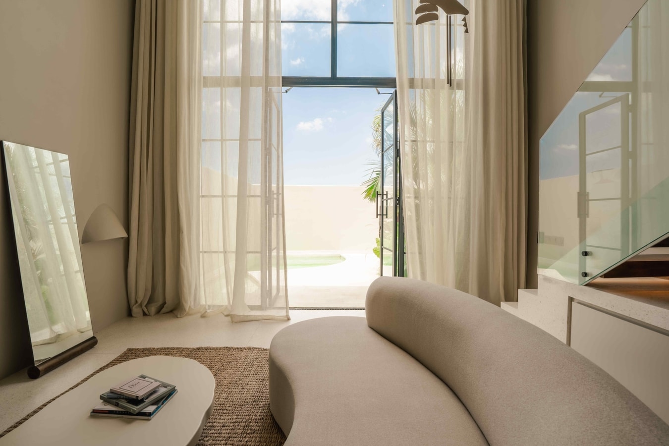 Canggu Elegant 2BR Villa w/ Ricefield View & Pool