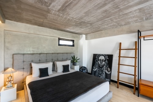 Futuristic 1BR Loft near Double Six Beach & Cafés