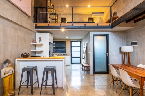 1BR Central Canggu Modern Loft – Pool & BBQ Access