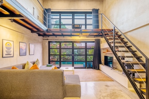 1BR Central Canggu Modern Loft – Pool & BBQ Access