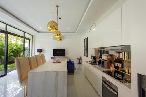 3BR Spacious Canggu Villa | Refined Design & Pool