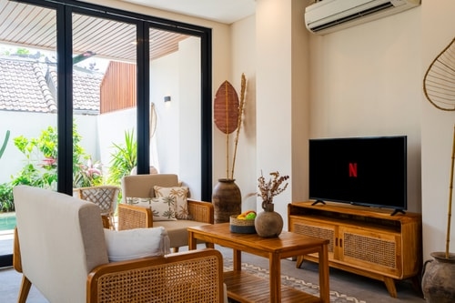 Designer 2BR Canggu | Private Pool, Near Beach