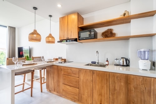 Canggu 1BR Oceanview Suite – Sauna, Pool & Gym