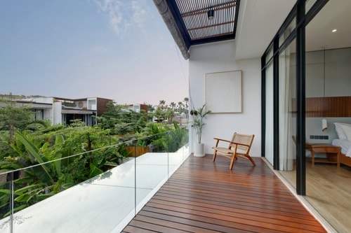 Comfort Stylish 3BR Villa w/ Rooftop & Pool, Canggu