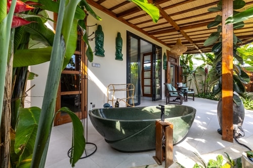 3BR 180° Paddy Views - Serene Villa Pererenan