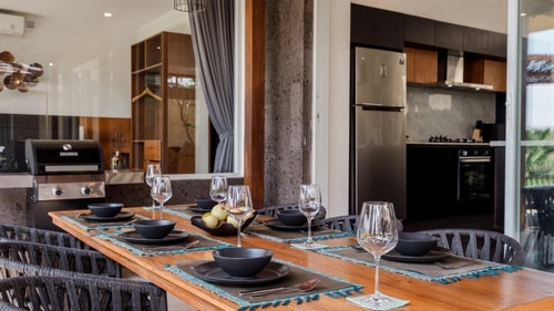 Luxury 3BR Ubud Villa | Pool & Rice Field Views