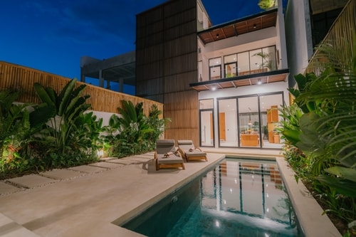 Modern-Luxury 3BR Villa Canggu w/ Pool & Rooftop