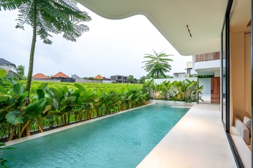 3BR Designer Paddy View Villa near Berawa Beach