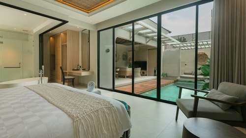 Exclusive Canggu Oasis 1BR Villa - Pool & Bath