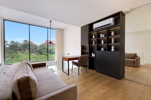 Canggu Sophisticated 2BR Villa - Pool, Near Beach