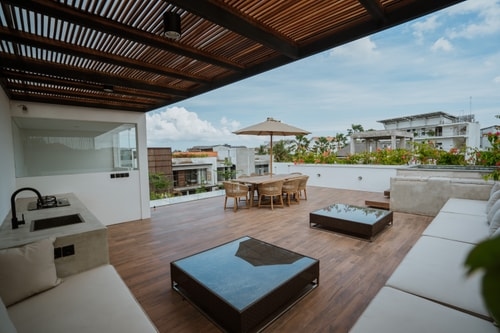 Canggu Stylish 3BR Villa Escape W/ Rooftop & Pool