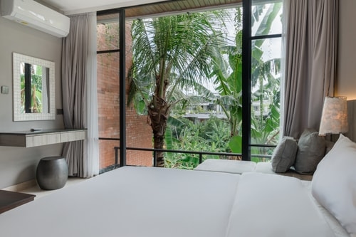 1BR Canggu Villa | Chic Pool & Paddy Rooftop View