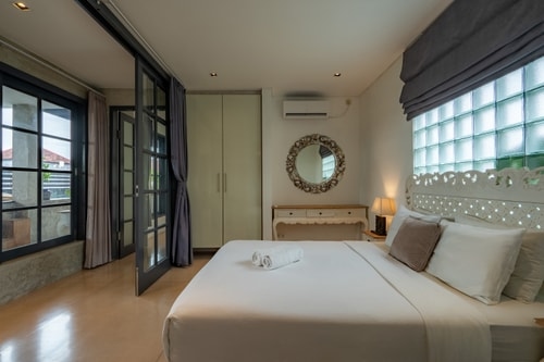 Luxury 2BR Seminyak Villa | Pool Access, Prime Loc