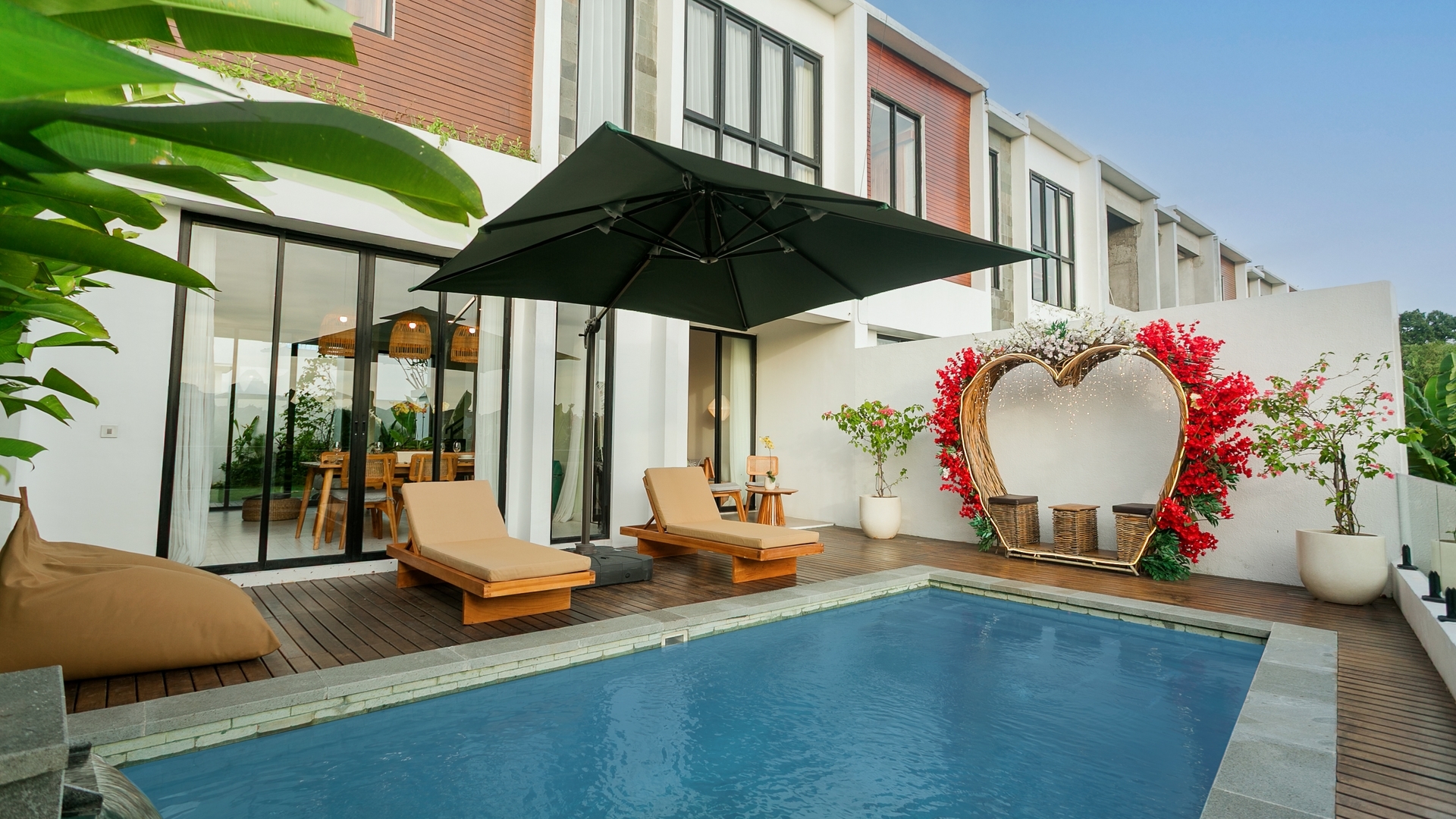 2BR Designer Seminyak | Pool & Steps from Cafe