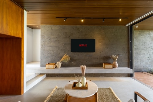 Elite 3BR Canggu | Tranquil Pool & Paddy View