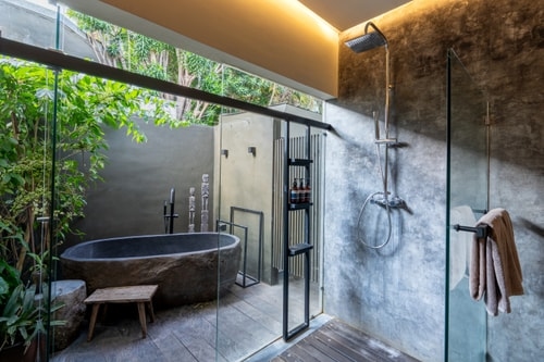 2BR Canggu Villa: Luxury Pool & Outdoor BBQ