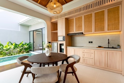 1BR Canggu Luxury Romantic Pool Villa Near Beaches