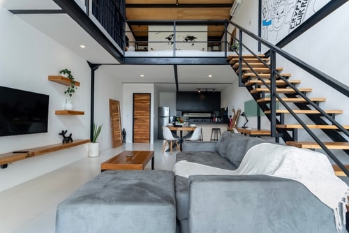 1BR Modern Canggu Pool Loft | Near Beaches & Cafés