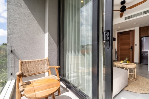 Beachtown 2BR Canggu Suite | Gym, Sauna & Pool