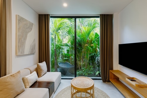1BR Canggu Elite | Outdoor Bathtub, Pool & Gym