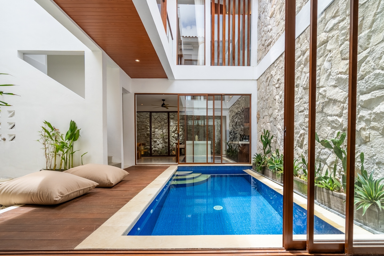 Beachtown 2BR Bingin Villa | Pool & Rooftop Lounge